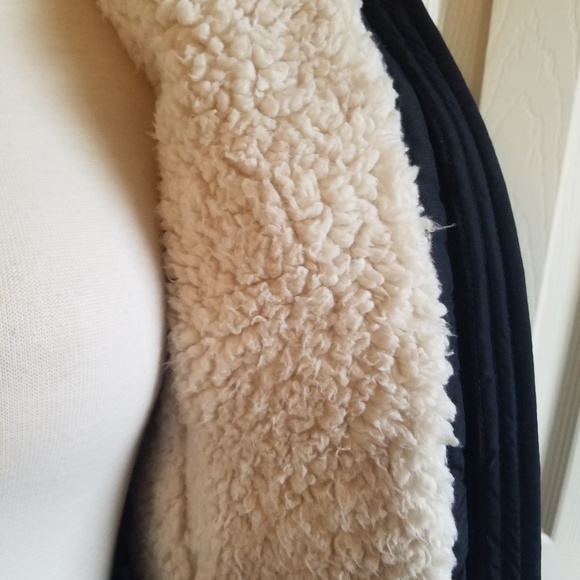 Hollister winter jacket/ski coat - Picture 3 of 7